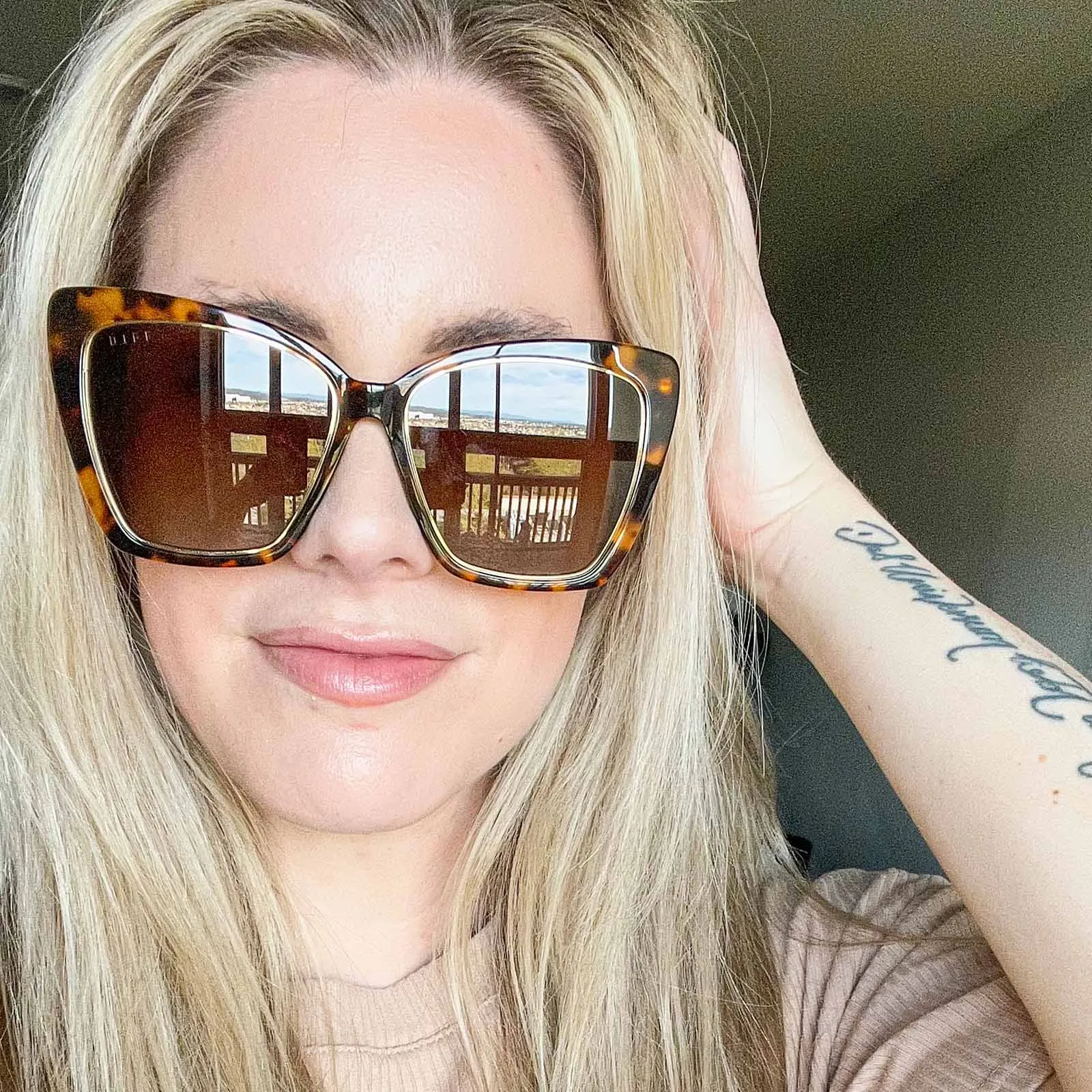 BECKY IV - AMBER TORTOISE   BROWN GRADIENT POLARIZED SUNGLASSES