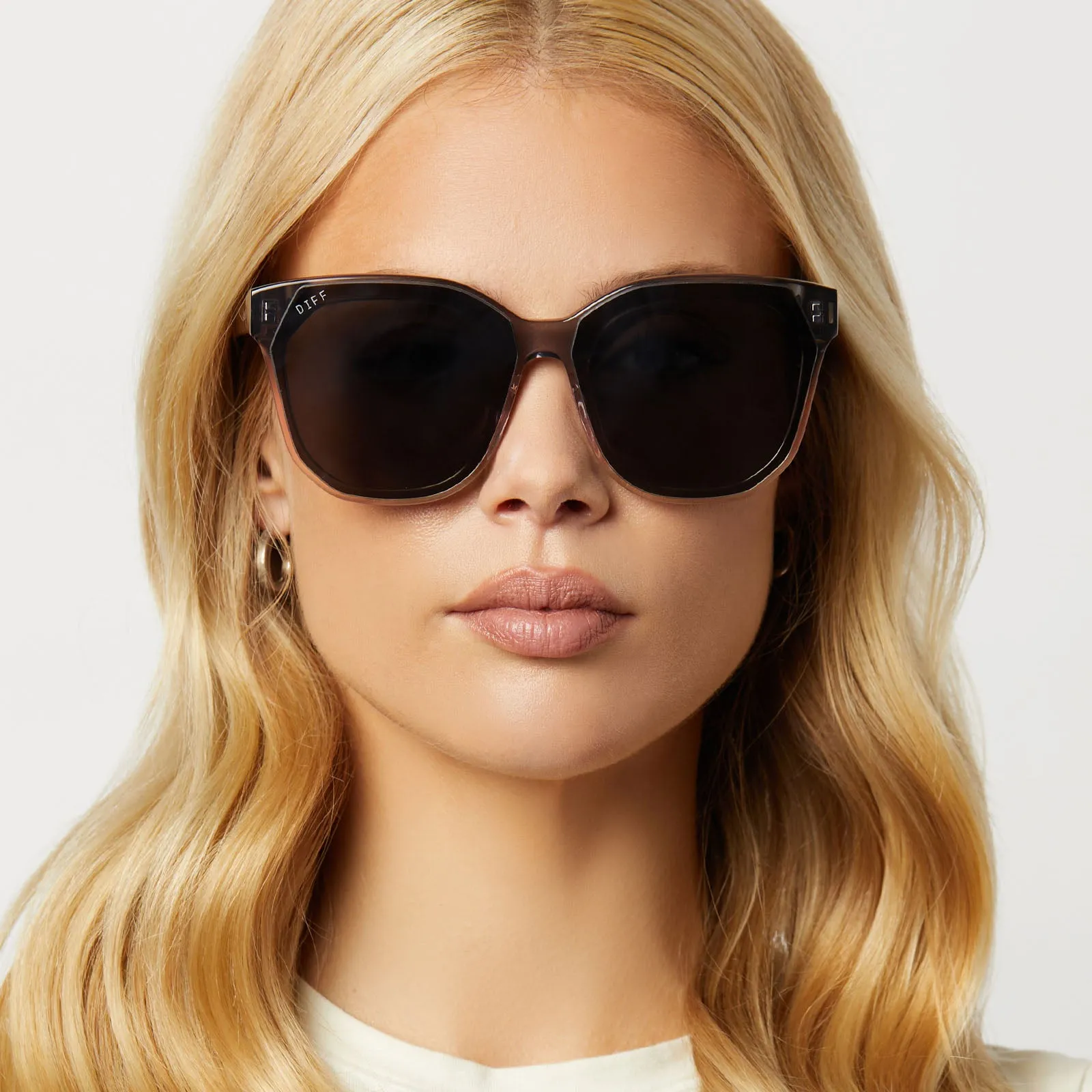 GIA - SMOKE ROSE CRYSTAL OMBRE   SILVER FLASH SUNGLASSES