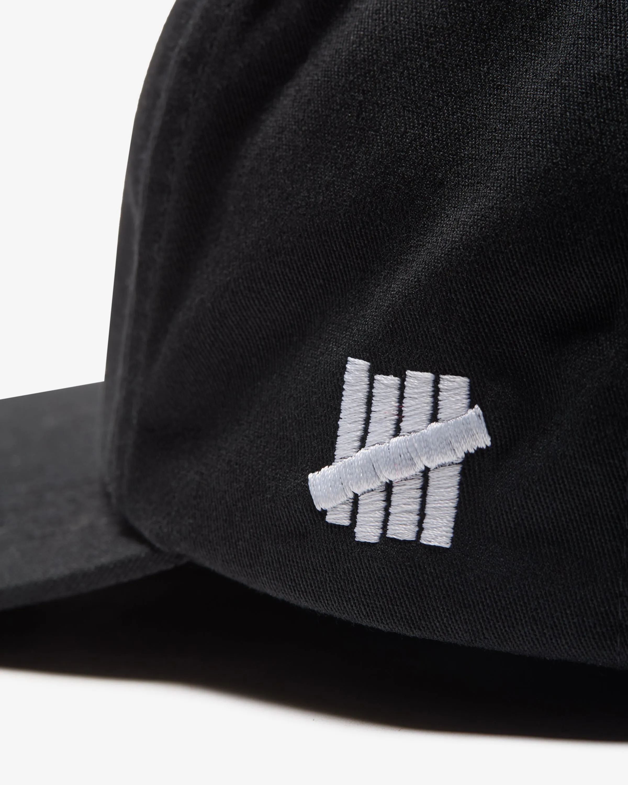 UNDEFEATED REGIONAL STENCIL SNAPBACK - LA - BLACK